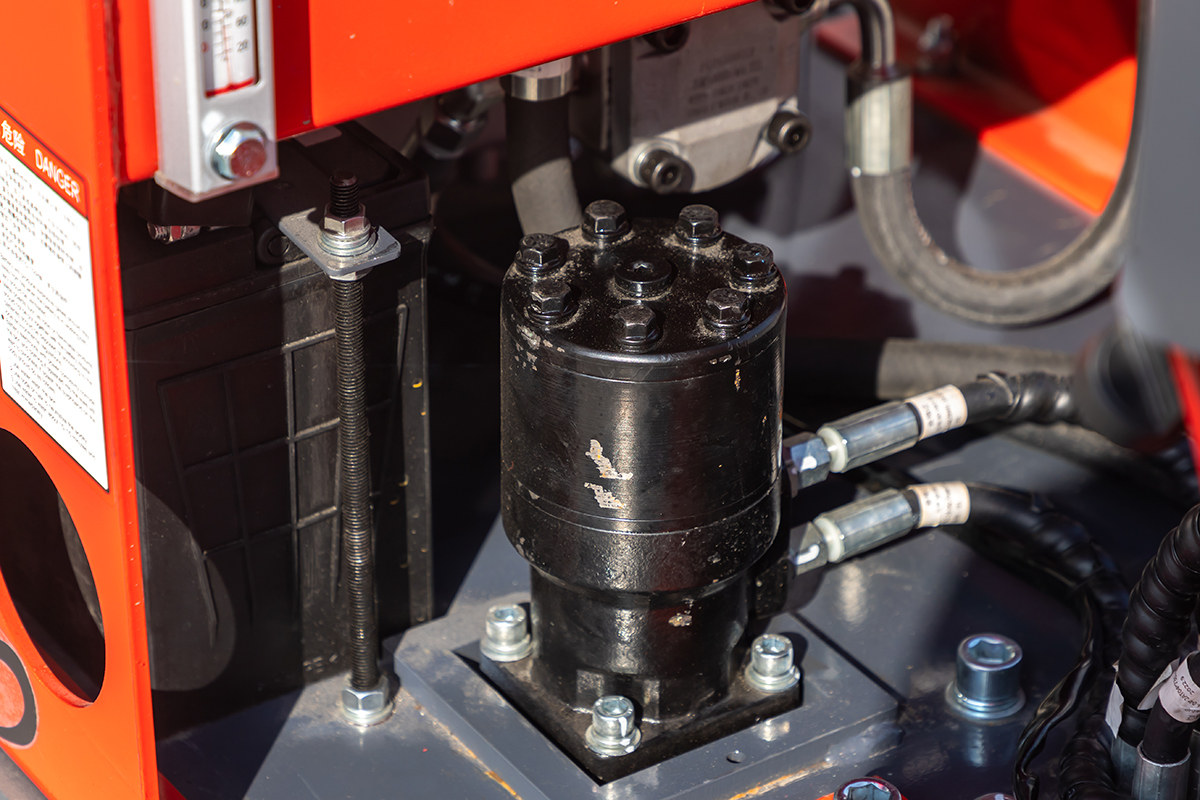 HW-08小型挖掘機(jī)