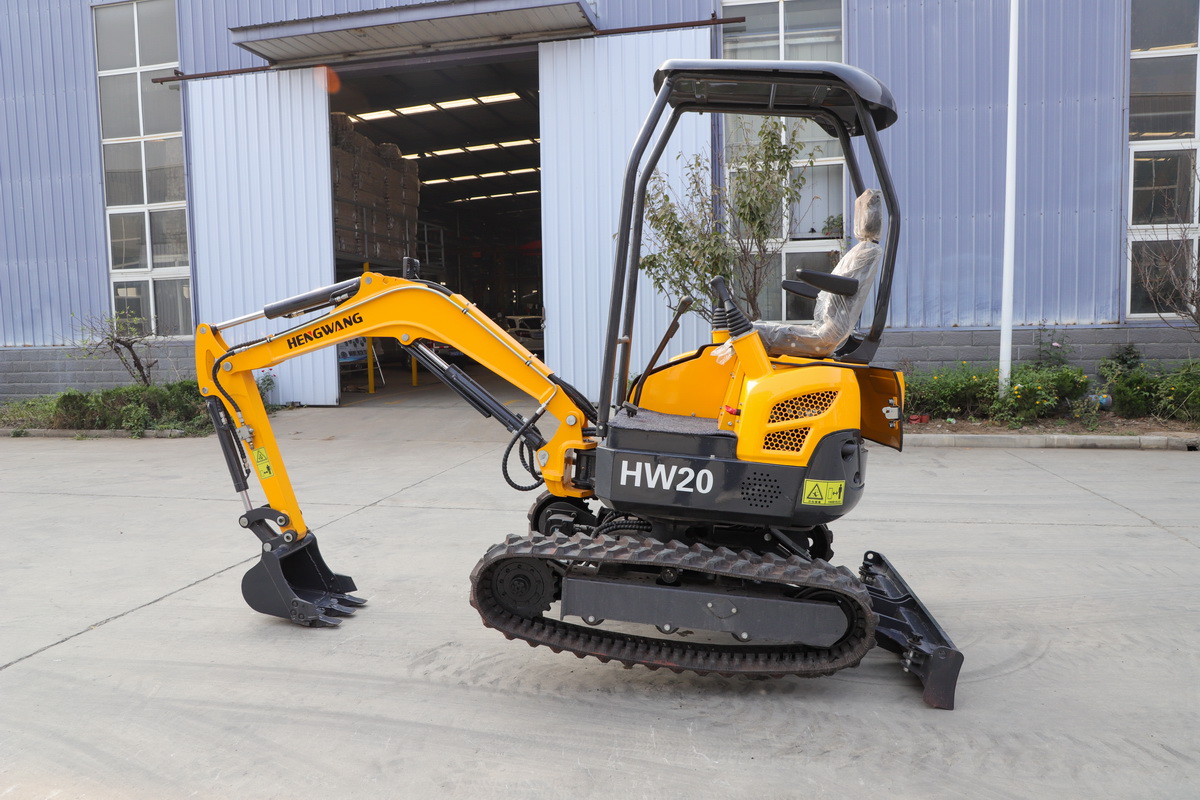 HW-20無(wú)尾小型挖掘機(jī)